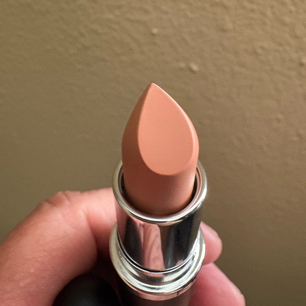 MAC Cosmetics Satin Lipstick - Sleek Satin in Peach ๐ 836 FLESHPOT Brand New - Picture 10 of 15